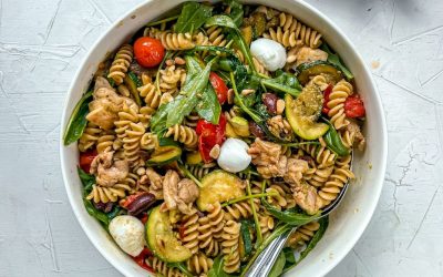 Pasta pesto salad